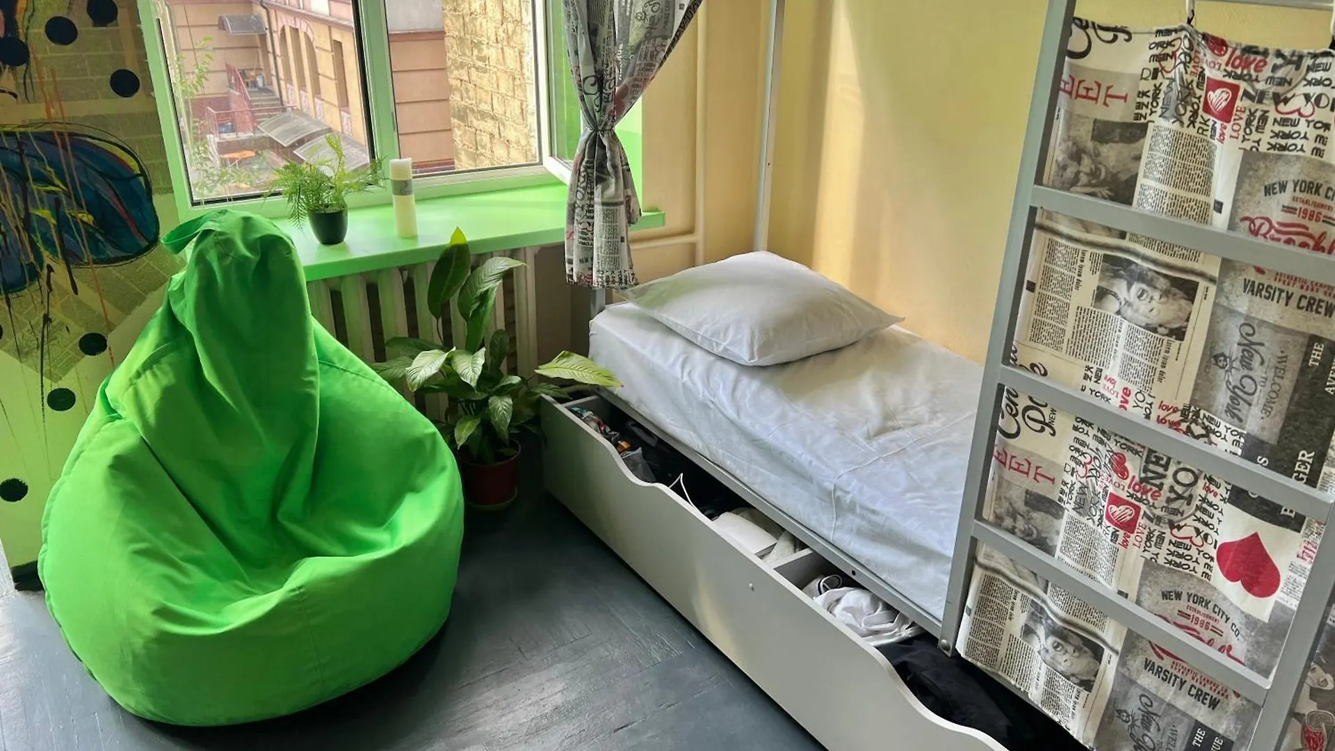 קייב Amely Hostel